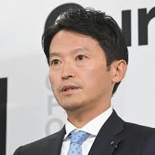 斎藤元彦 写真