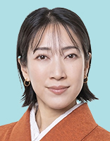 なかやめぐ